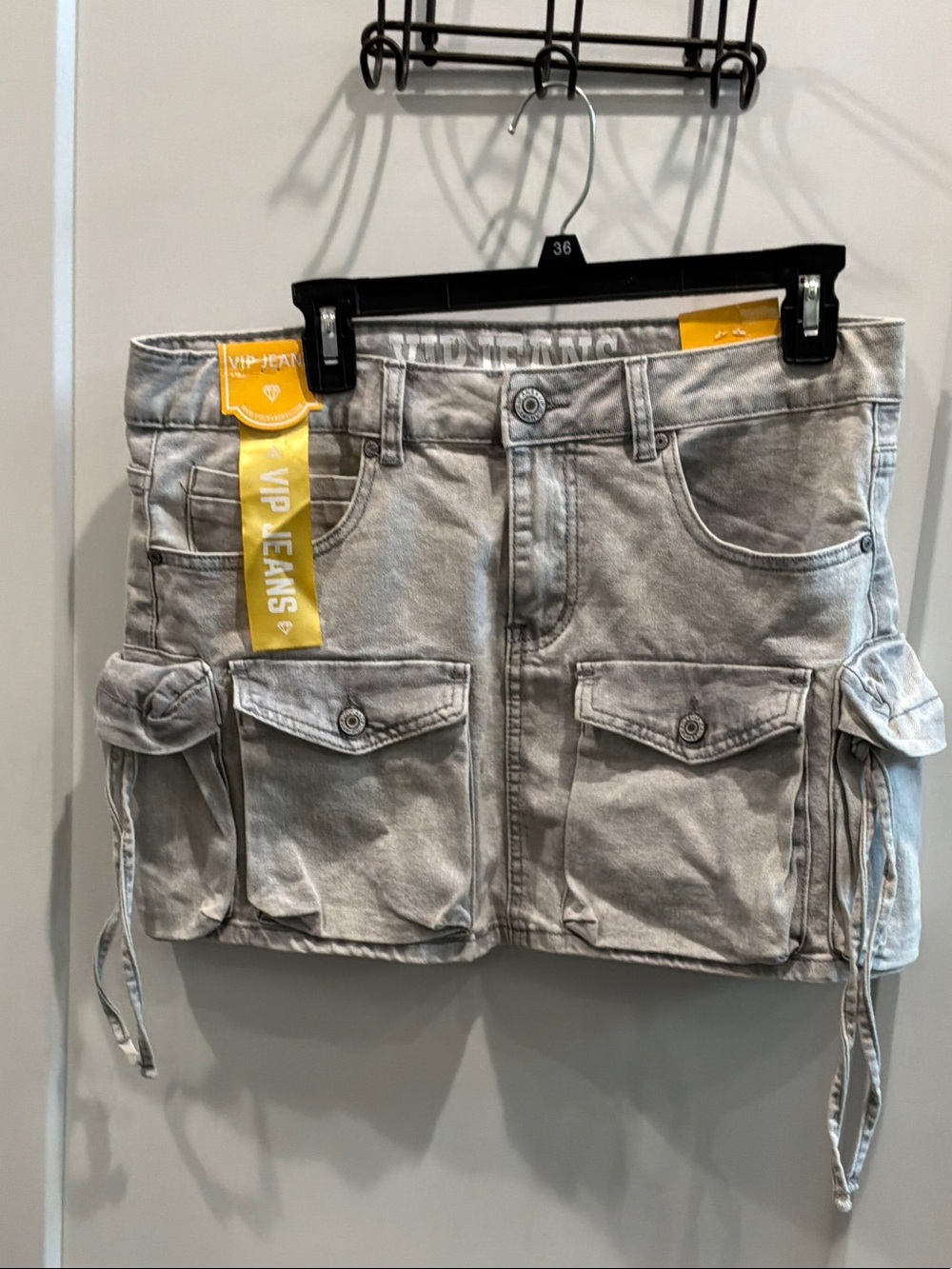 NWT VIP Light Gray Cargo Denim Utility Pockets Mini Skirt Pockets All Over